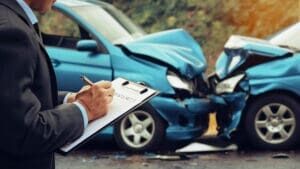 ¿Cuánto tiempo tarda en resolverse un acuerdo por un accidente automovilístico?