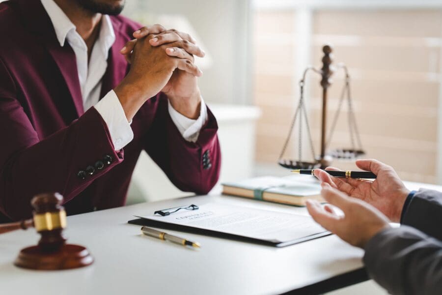 Key Questions To Ask A Personal Injury Lawyer During a Consultation