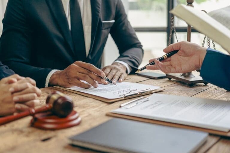 Consulta gratuita con un abogado: qué esperar