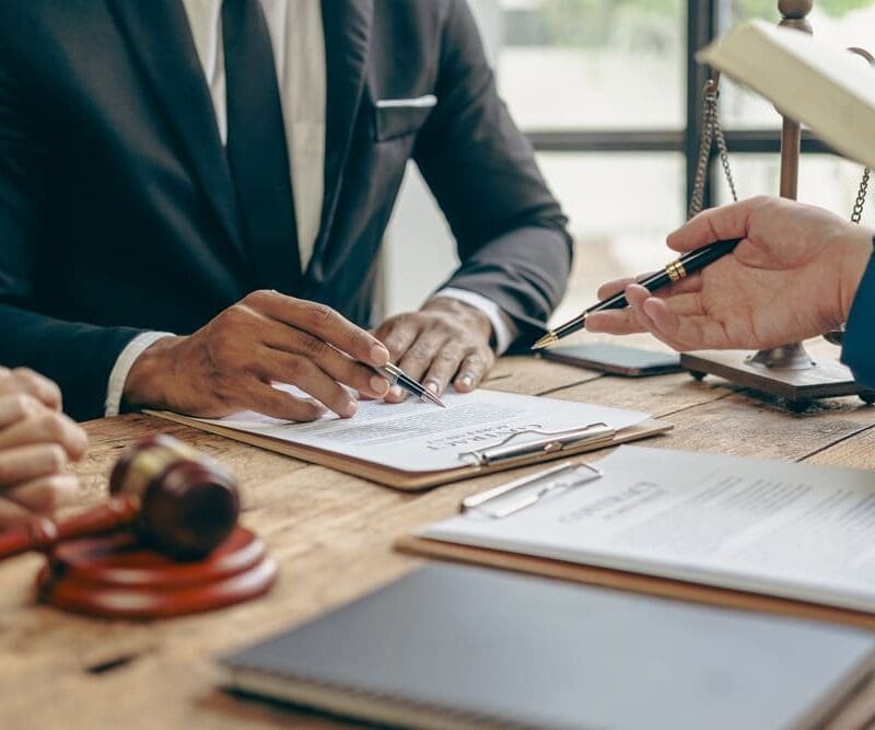 Free Lawyer Consultation: What To Expect