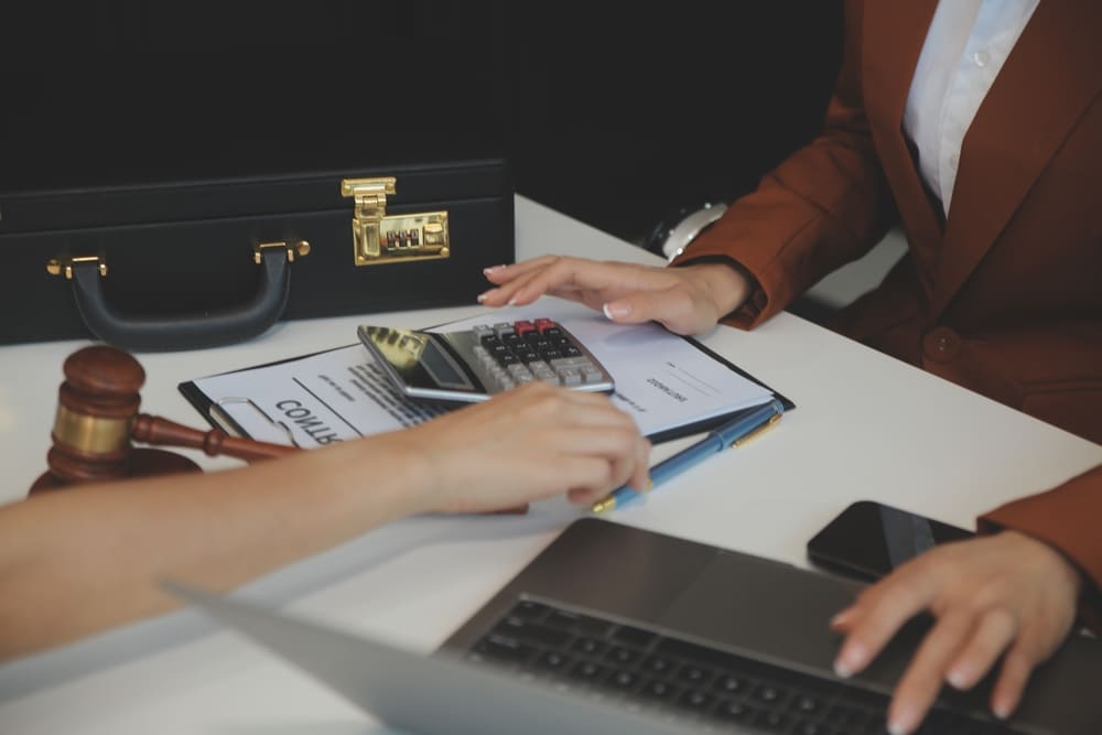 lawyer client meeting