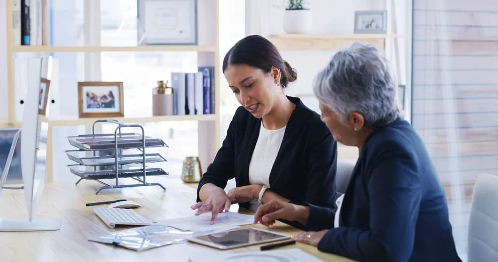 lawyer meeting with client