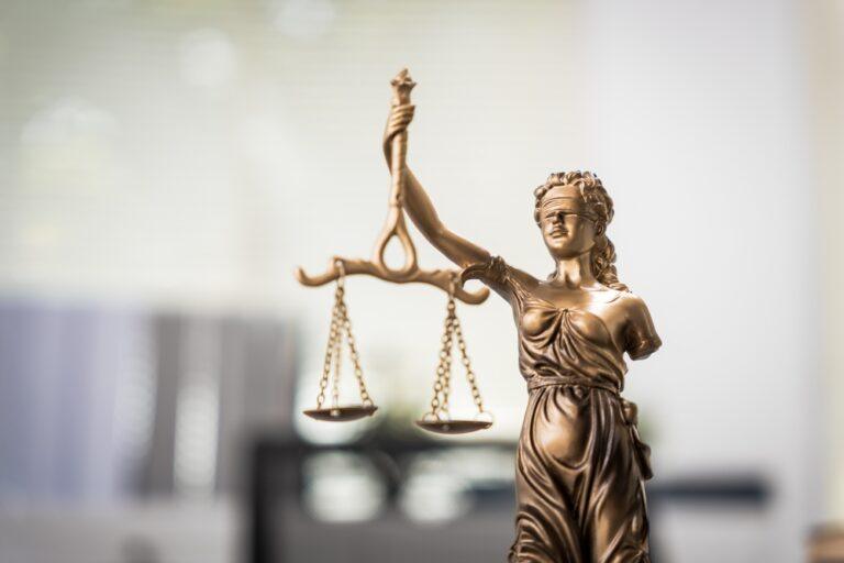 When Should I Contact a Car Accident Lawyer After a Texas Crash?